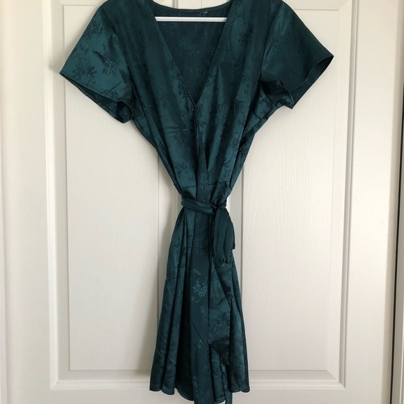 Wrap Dress - Picture 1 of 3